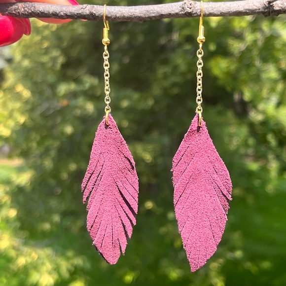 Hand Crafted Jewelry - Handmade leather feather earrings